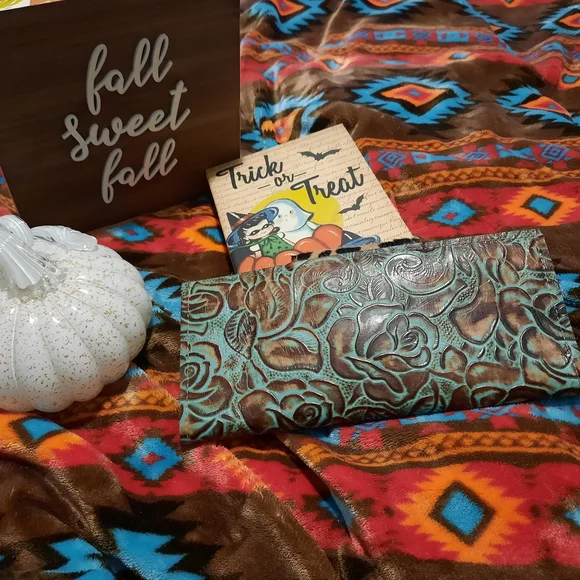 Leopard Print Women's Wallet - Picture 4 of 4